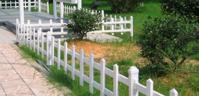 小区和别墅中可以使用草坪护栏吗